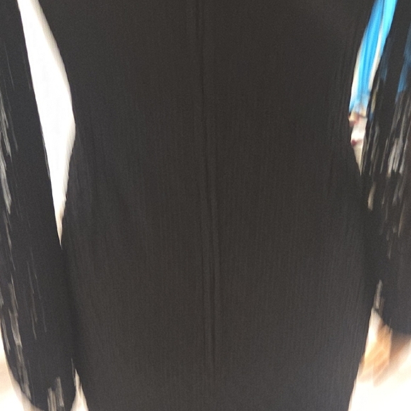 Elegant Black Lace Long Sleeve Dress - Picture 8 of 16